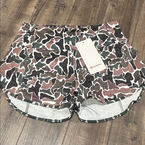 lululemon athletica Pants - lululemon athletica Women's Camo Athletic Shorts